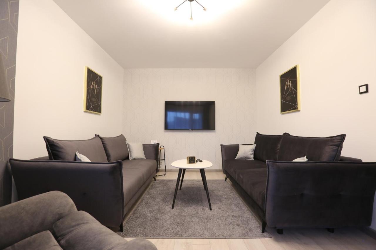 Comfy 2 Room Apartment - Free Parking - 350Mbps Wifi - Netflix Kaunas Exterior photo